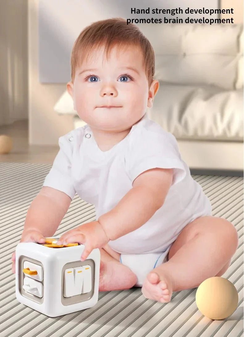 SensoriQ Activiteitenkubus - Busy Board Montessori - KidsKorner